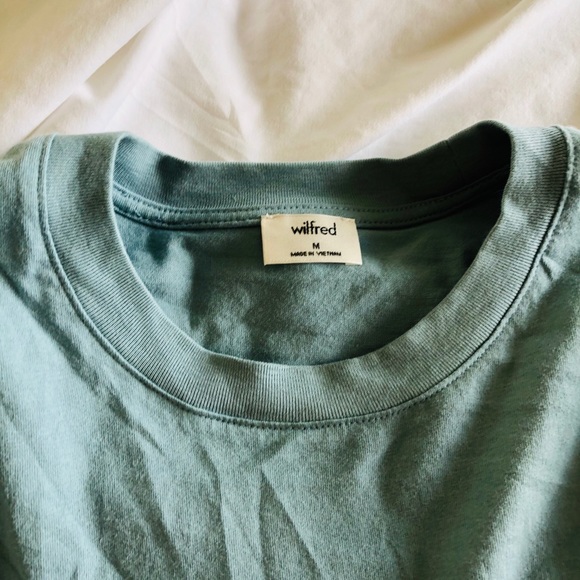 Blue Elastic Crop Top - Picture 4 of 4